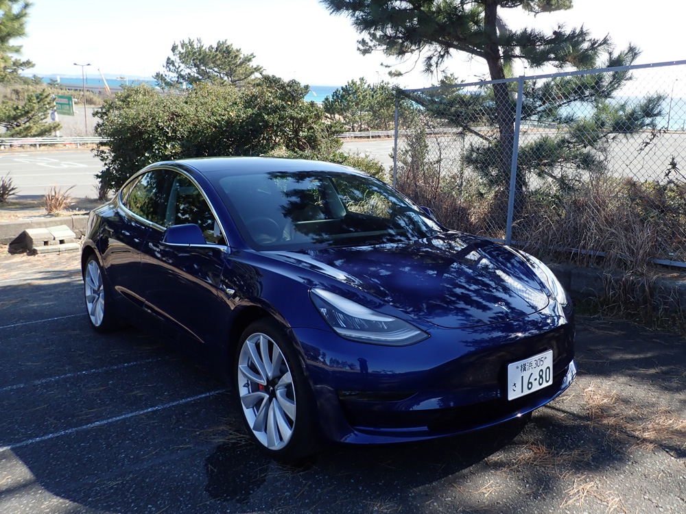 スマホみたいなクルマ 運転するというより操作する感覚になるテスラ モデル3 Dime 自動車情報サイト 新車 中古車 Carview