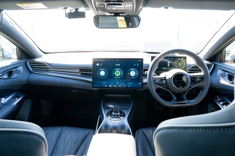 「普通」であることの脅威。BYD「シール」に乗ったらコスパ最強で日本メーカーの将来が心配になった【JAIA】