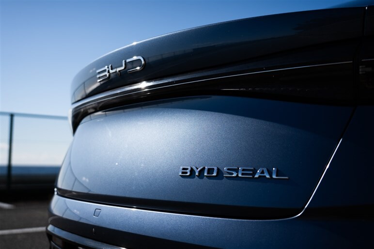 「普通」であることの脅威。BYD「シール」に乗ったらコスパ最強で日本メーカーの将来が心配になった【JAIA】