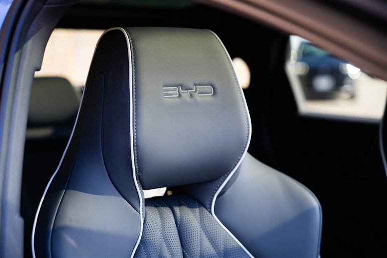 「普通」であることの脅威。BYD「シール」に乗ったらコスパ最強で日本メーカーの将来が心配になった【JAIA】