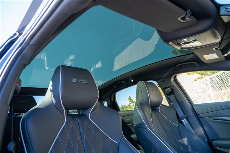 「普通」であることの脅威。BYD「シール」に乗ったらコスパ最強で日本メーカーの将来が心配になった【JAIA】