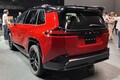 トヨタ『RAV4』新型を世界初公開、3つのスタイルで進化　日本発売は2025年度中
