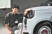 ホンダが新型「“軽”ハイトワゴン」初公開！ 丸目の「レトロ顔」＆まさかの“ナビ無し”「斬新内装」が超カッコいい！ 「メーカー初の新色」も魅力の“軽快ナチュラル仕様”！ 2025年秋発売の新型「N-ONEイー」デザインの特徴とは？