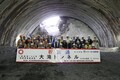 埼玉の「大滝トンネル」が建設中に異例の開通！ 一般車両も通行可能に。国道140号 落石事故の影響【道路のニュース】