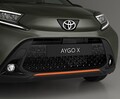 トヨタの欧州向け新型コンパクトSUV「アイゴX（クロス）」のキレキレなデザインが話題に