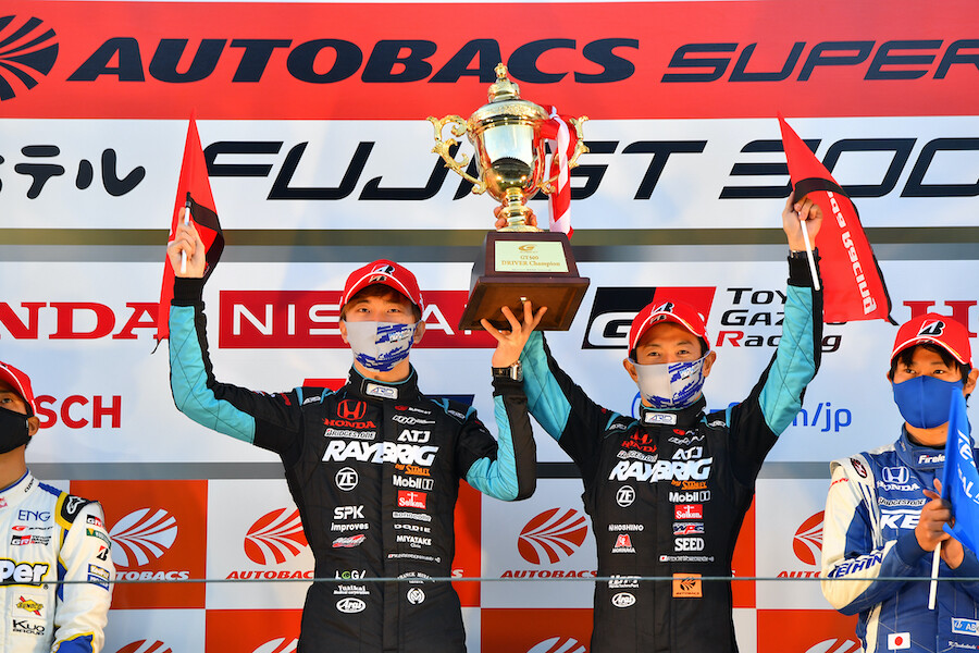 スーパーGT最終戦　RAYBRIG NSX-GT3が優勝　シリーズチャンピオンを獲得