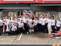 日産、オリバー・ローランドとともにフォーミュラE シーズンチャンピオンを獲得