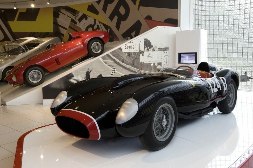 「250テスタロッサ」を中心に見るレーシングモデル（1950年代）【フェラーリ名鑑】