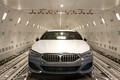 BMW新型8シリーズ・クーペ30台がチャーター便で到着！　クリスマス納車を実現する同メーカーの“粋な計らい”