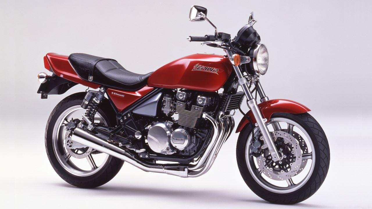Q A ネイキッド って ゼファーからじゃないの 一大ブームとなった90年代400ccネイキッドを紹介 バイクトリビア009 Webヤングマシン 自動車情報サイト 新車 中古車 Carview