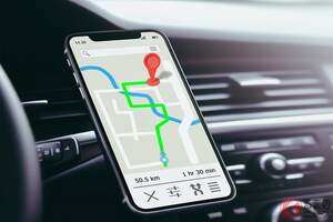 「Googleマップ」と「Yahoo！カーナビ」使いやすいのはどっち？ “無料”なのに優秀スギな「アプリ」何が違う？ どんな特徴があるのか比較してみた