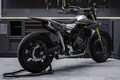 このカスタムバイク、何がベース車両か分かる!? 台湾のカスタムバイクショツプ「Rough Crafts」が手掛けた「Yenere Z700 FT」