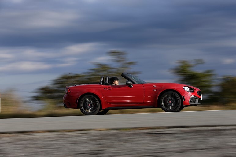 アバルト124スパイダー試乗。市街地・高速・山道で見えた“違い”