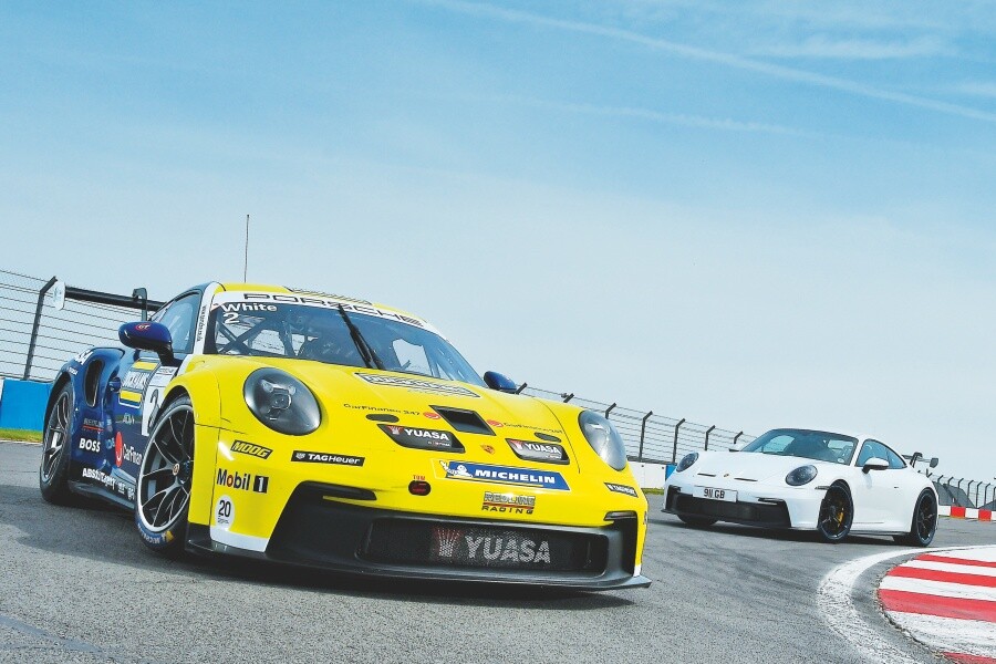 ポルシェ911 GT3ｘGT3カップ　9割の類似性を確かめる　抜群のシャシーバランス　前編