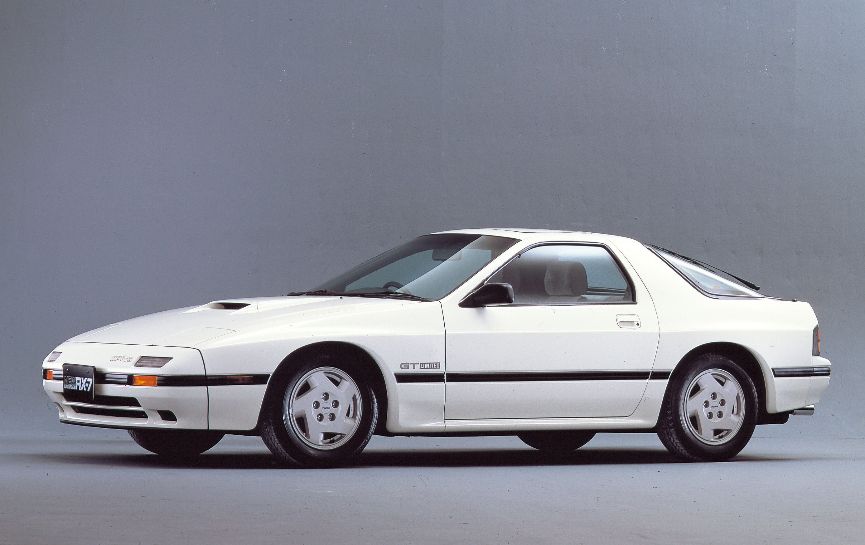 追憶の わが日本車 2代目 マツダ Rx 7 Gq Japan 自動車情報サイト 新車 中古車 Carview