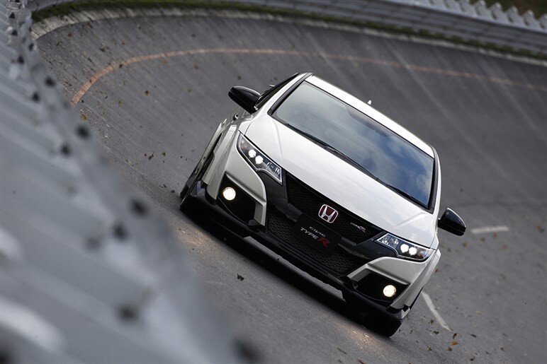 【受注停止中だが…】「シビックタイプR」はRSより60万高くてもやっぱりお買い得。果報は寝て待て