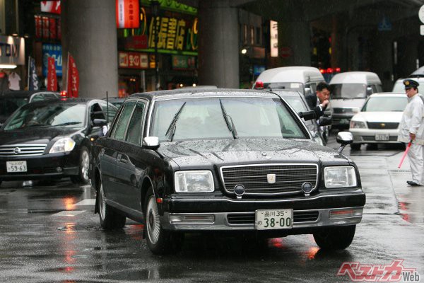 東奔西走する 総理大臣の専用車 6台の現役車が分刻みのスケジュールをサポート ベストカーweb 自動車情報サイト 新車 中古車 Carview