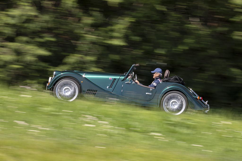 国内試乗 モーガン プラス6 19年ぶりのブランニューモデル Le Volant Carsmeet Web 自動車情報サイト 新車 中古車 Carview