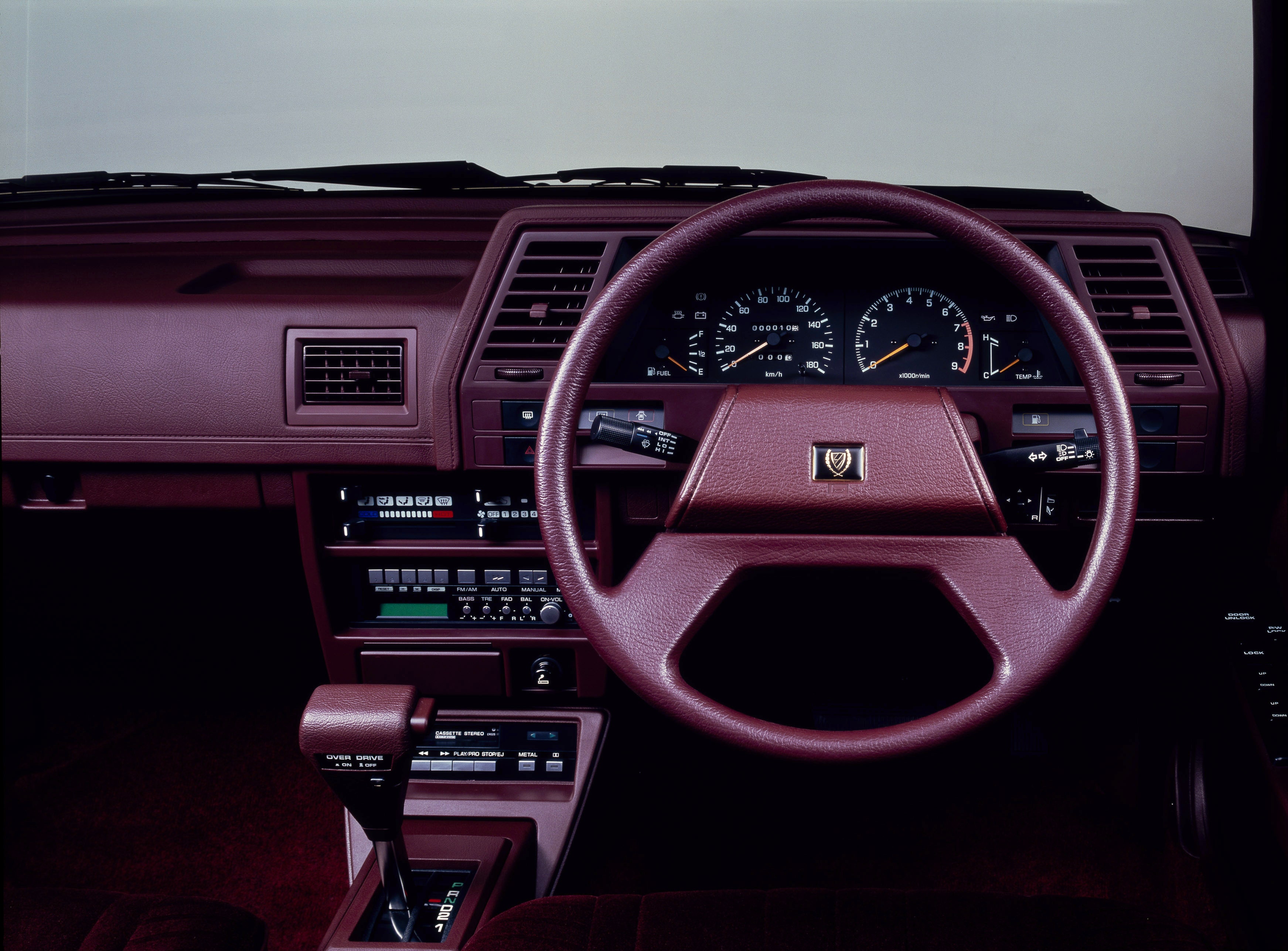 時代を先取り バブル期に登場した小さな高級車5選 Gq Japan 自動車情報サイト 新車 中古車 Carview