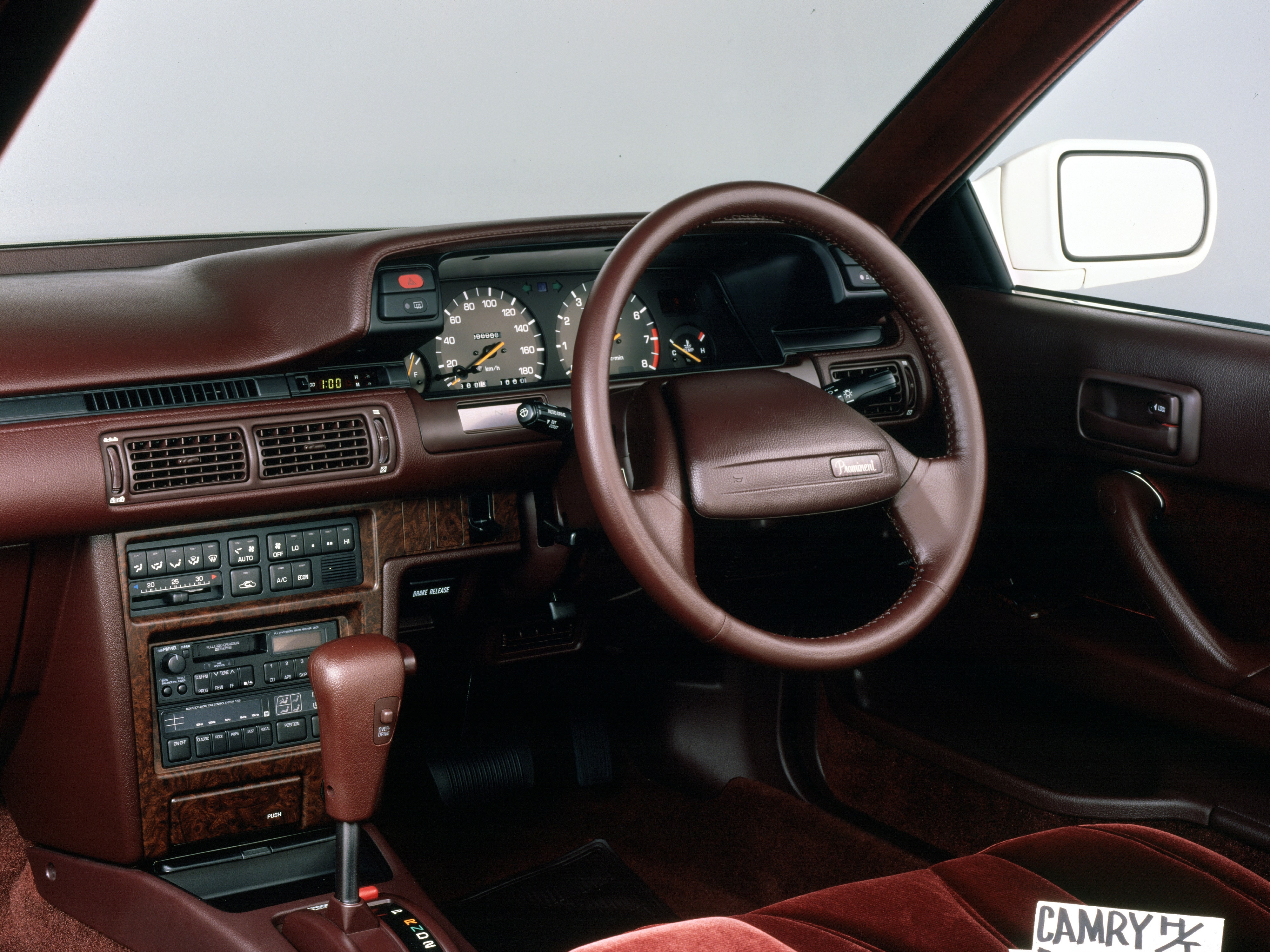 時代を先取り バブル期に登場した小さな高級車5選 Gq Japan 自動車情報サイト 新車 中古車 Carview