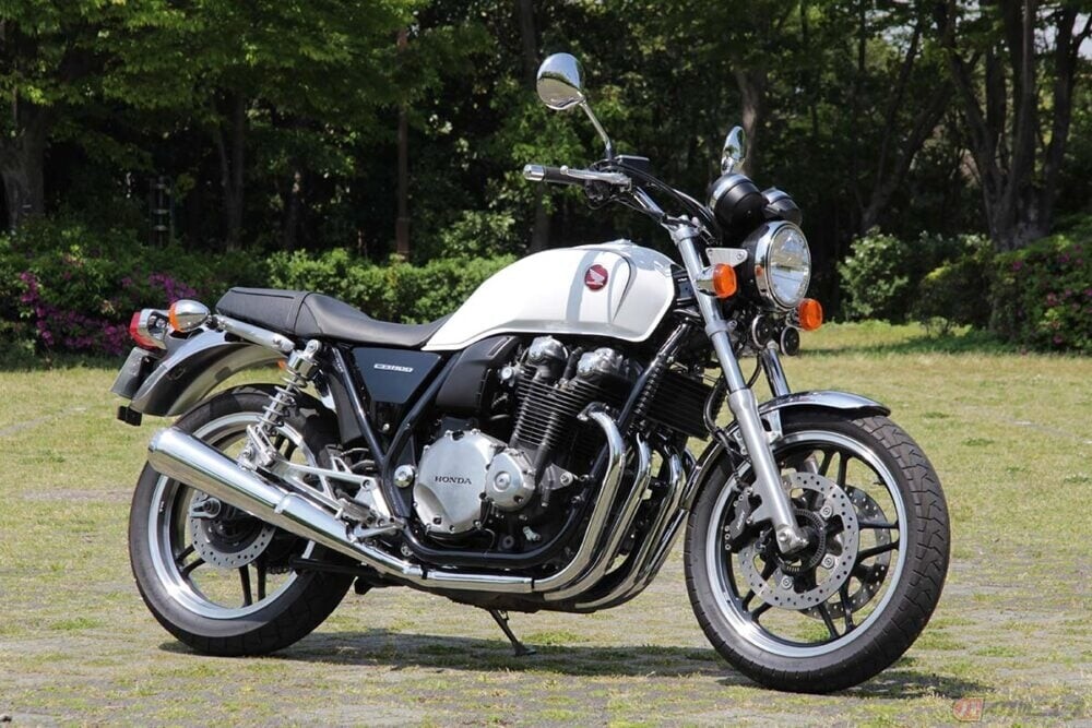 人気モデル、カワサキ「Z1」やホンダ「B750フォア」はネイキッドに属さない!? では「ネイキッド」とは一体なに？