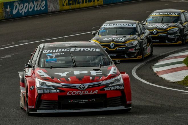 STC2000第5戦：最終ラップの大逆転劇。トヨタ・カローラのロッシが今季2勝目