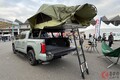 トヨタが「カムリ」日本展示！ 全長5m級セダンに熱視線!? 人気3列SUVや全長6mタンドラも！ 「日本未導入」トヨタ車とは