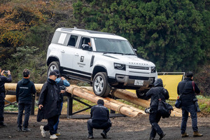 ドラテクではなく“冒険”を競う。世界初開催「ディフェンダー・トロフィー」日本代表は海洋アドベンチャー出身者に決定