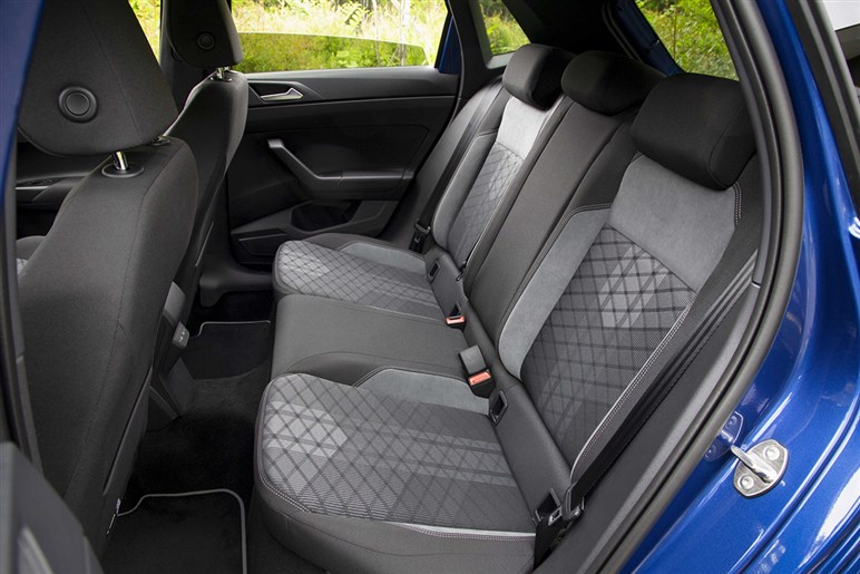 【新たな“R”が爆誕？】VW新型「ID.2 R」が406馬力で登場か。エントリーEVなのに“ゴルフR超え”の実力