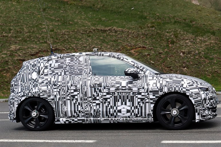 【新たな“R”が爆誕？】VW新型「ID.2 R」が406馬力で登場か。エントリーEVなのに“ゴルフR超え”の実力