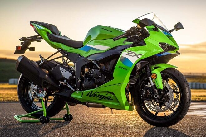 けなおさん専用 です カワサキ、スーパースポーツ『Ninja ZX-6R』のカラーを変更した