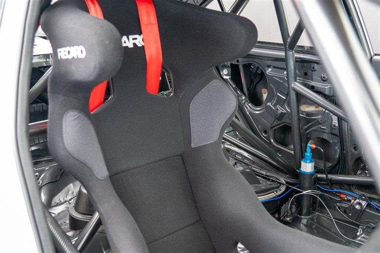 【WRX S4ではありません!?】スバルが公開した謎の4ドアセダンの正体とは？【S耐富士24hレース】