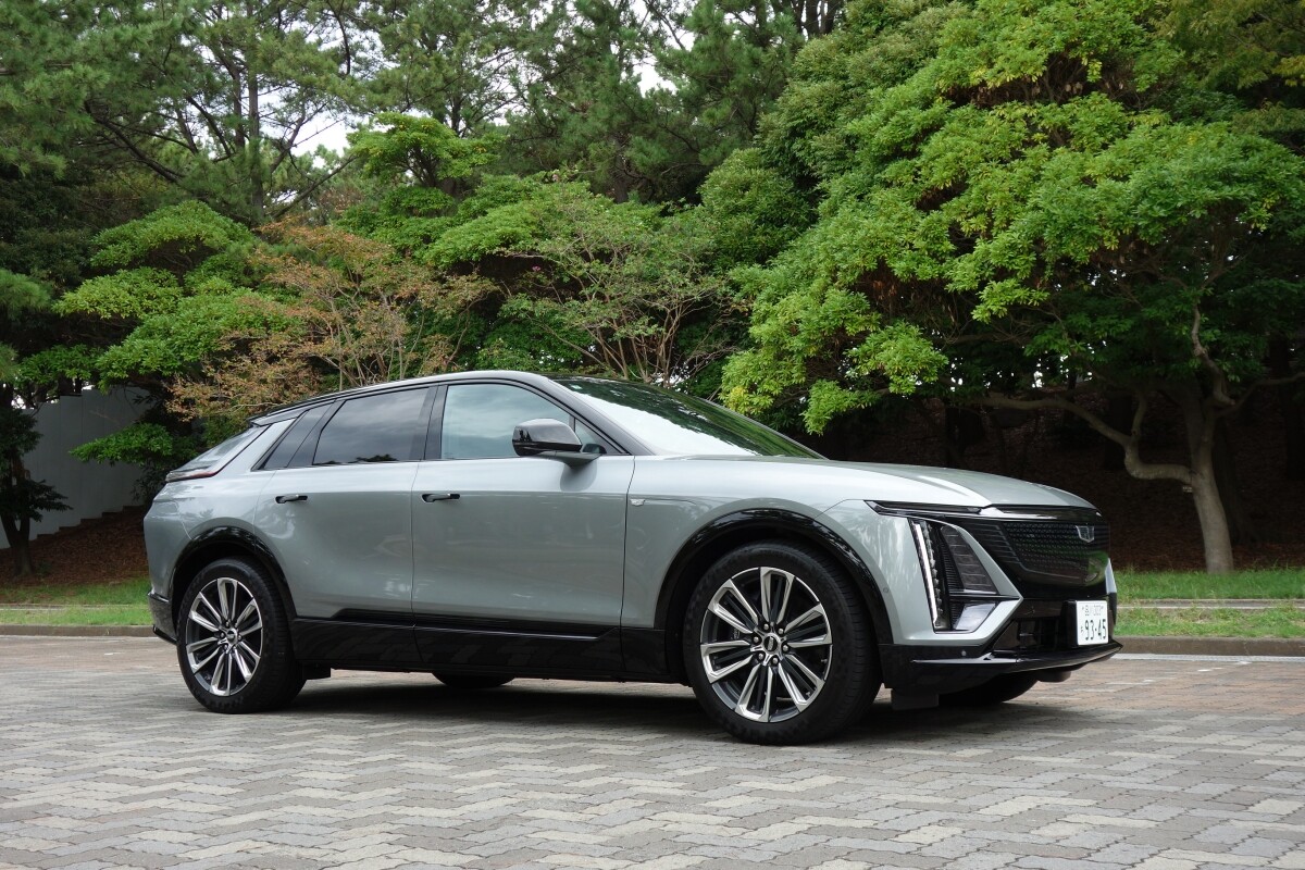 キャデラックのラグジュアリーEV「リリック」で味わう上質でアメリカンな乗り心地
