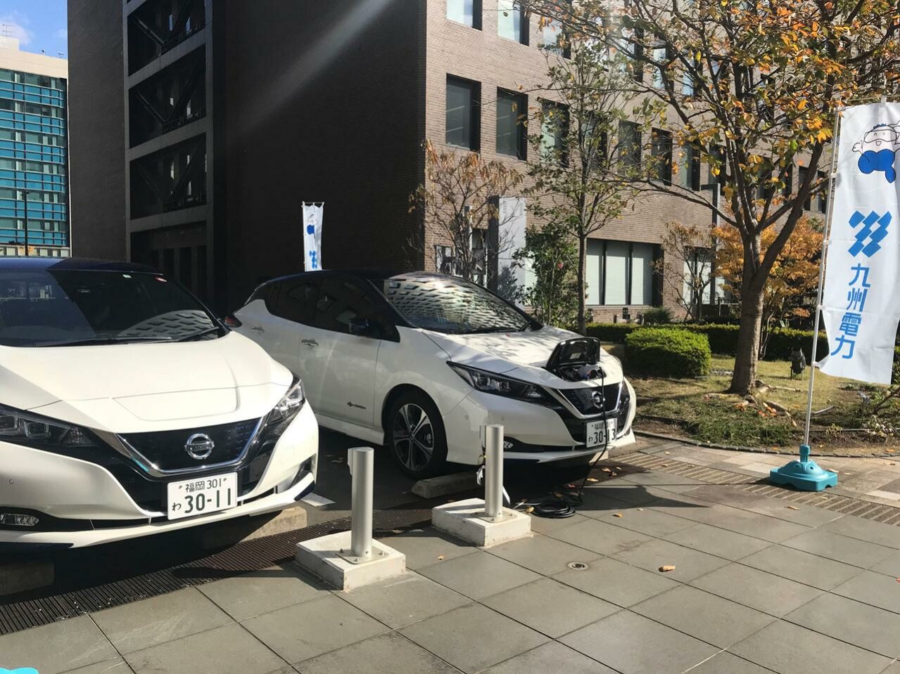 日産自動車の「NISSAN e-シェアモビ」ステーションが九州電力の福岡支社内にオープン！ EVの普及拡大を目指して両社がコラボ