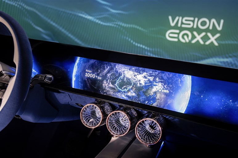 メルセデスが技術を結集した本当に1000km走れる電気自動車・EQXXは技術のデパートになっている