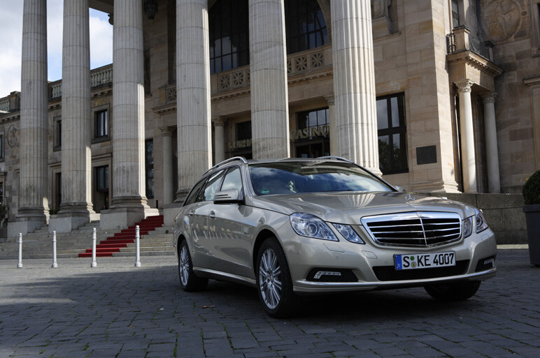 まさに、鉄壁。新型Eクラスワゴンに試乗！