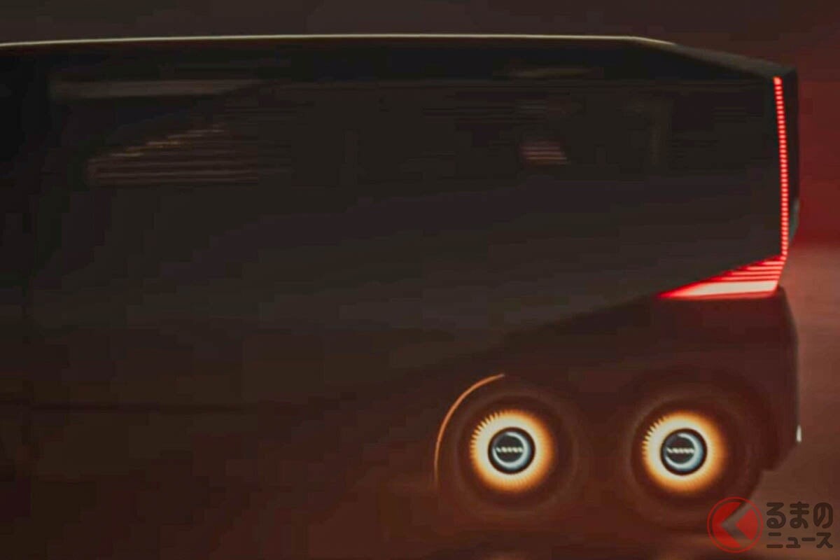 レクサス“新”「“6輪”の3列ミニバン」公開！ 新型「LS」は“セダン”じゃない？ 6輪の“メリット”って何!? 「本気で開発している」LSコンセプトどんなモデル？