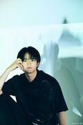 纏うは鈴鹿央士！ グランド ワイが『劇場版総集編 呪術廻戦 懐玉・玉折』とのコラボレーション