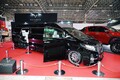 公認車検を取得した全長7mのヴェルファイアが再降臨【東京オートサロン2018】