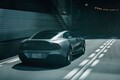 意外なほど軽快なV12──新型アストン・マーティン ヴァンキッシュ試乗記