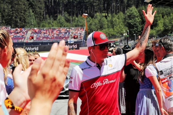 ライコネン9位「トップチームと戦える速さはなかった」。ジョビナッツィは初入賞：アルファロメオ F1オーストリアGP