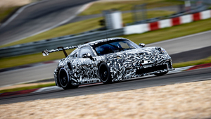 タイプ992ベースの新型カップカー「ポルシェ 911 GT3 Cup」最終開発仕様を公開