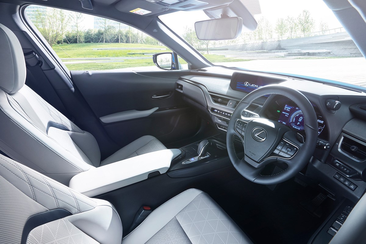 一番安い Ct の生産終了は レクサスが今後もっと高価格帯にシフトすることを暗示している Carview 自動車情報サイト 新車 中古車 Carview