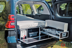 トヨタが「ランクルプラド 車中泊仕様」公開！ 専用ベッド＆キッチン採用！ 「どこでもアウトドア」な装備をドイツで発表