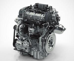 1.5ℓ直3ターボ　ボルボのエントリーエンジンが新型へ！　ボルボXC40に1.5ℓ３気筒モデルがデビュー
