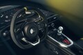 ロータス唯一のエンジンモデル、エミーラに「V6 SE」とエントリーモデルの「ターボ」が登場！ 【新車ニュース】