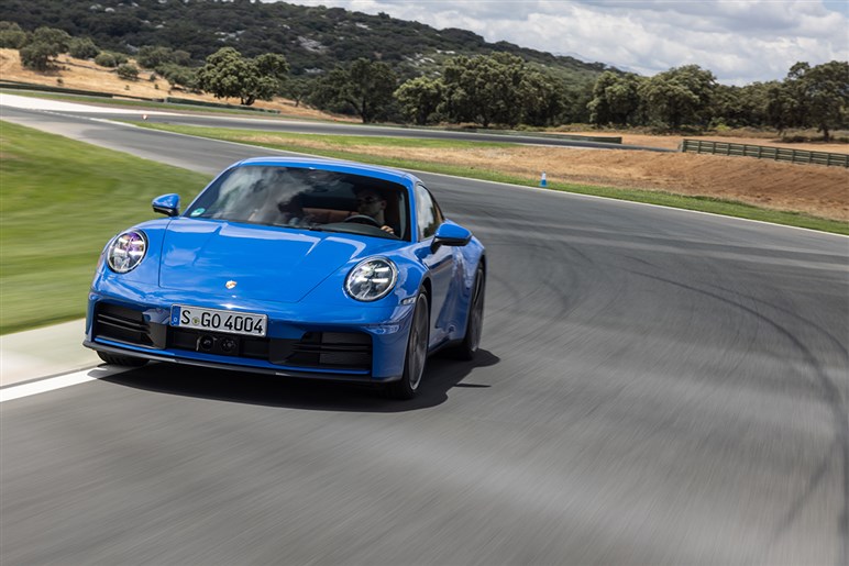 【911はどうなる!?】“マカン”に続き“718”もBEV化へ　EV需要減速の中でポルシェが進めるしたたかな戦略とは