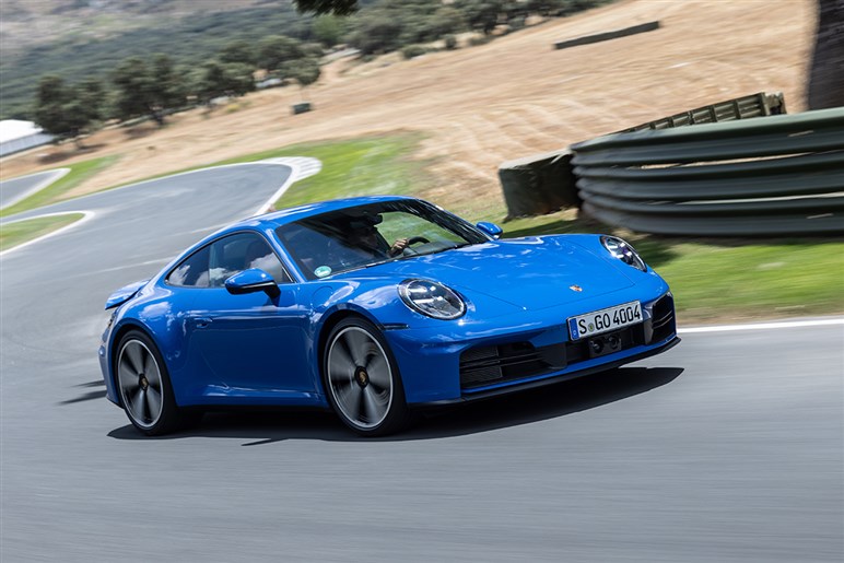 【911はどうなる!?】“マカン”に続き“718”もBEV化へ　EV需要減速の中でポルシェが進めるしたたかな戦略とは