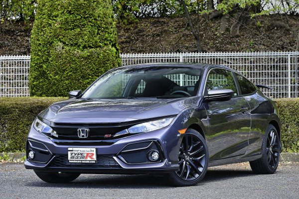 日本でも買える シビックsiクーペはホンダ魂を込めた傑作だ ベストカーweb 自動車情報サイト 新車 中古車 Carview
