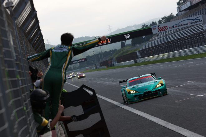 スーパーgt 足りない経験をチームの力で補った埼玉トヨペットgreen Braveの綿密な計画 Autosport Web 自動車情報サイト 新車 中古車 Carview